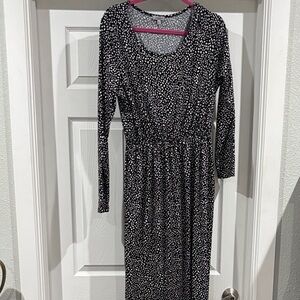 White Birch Black and White Long Sleeve Dress